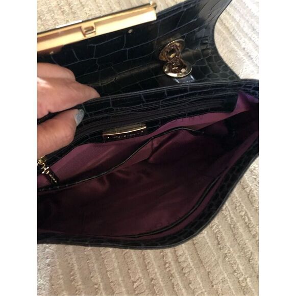 Antonio Melani Croc Chain Shoulder Bag - Picture 14 of 16